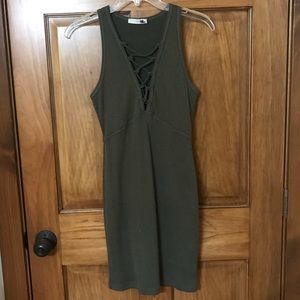 Green stripe body con/lace up dress